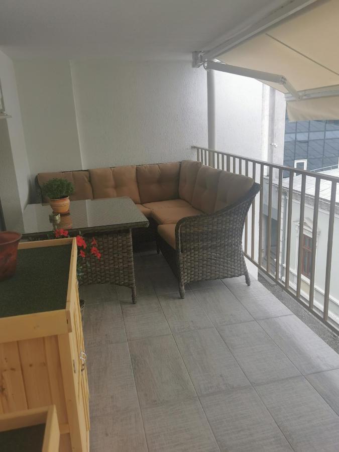 Amavera Apartment Targu Jiu Exterior photo